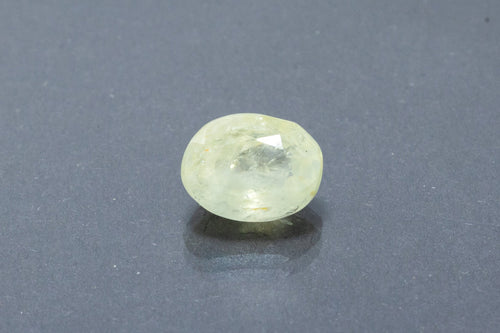 Yellow Sapphire - 7.3 Carat