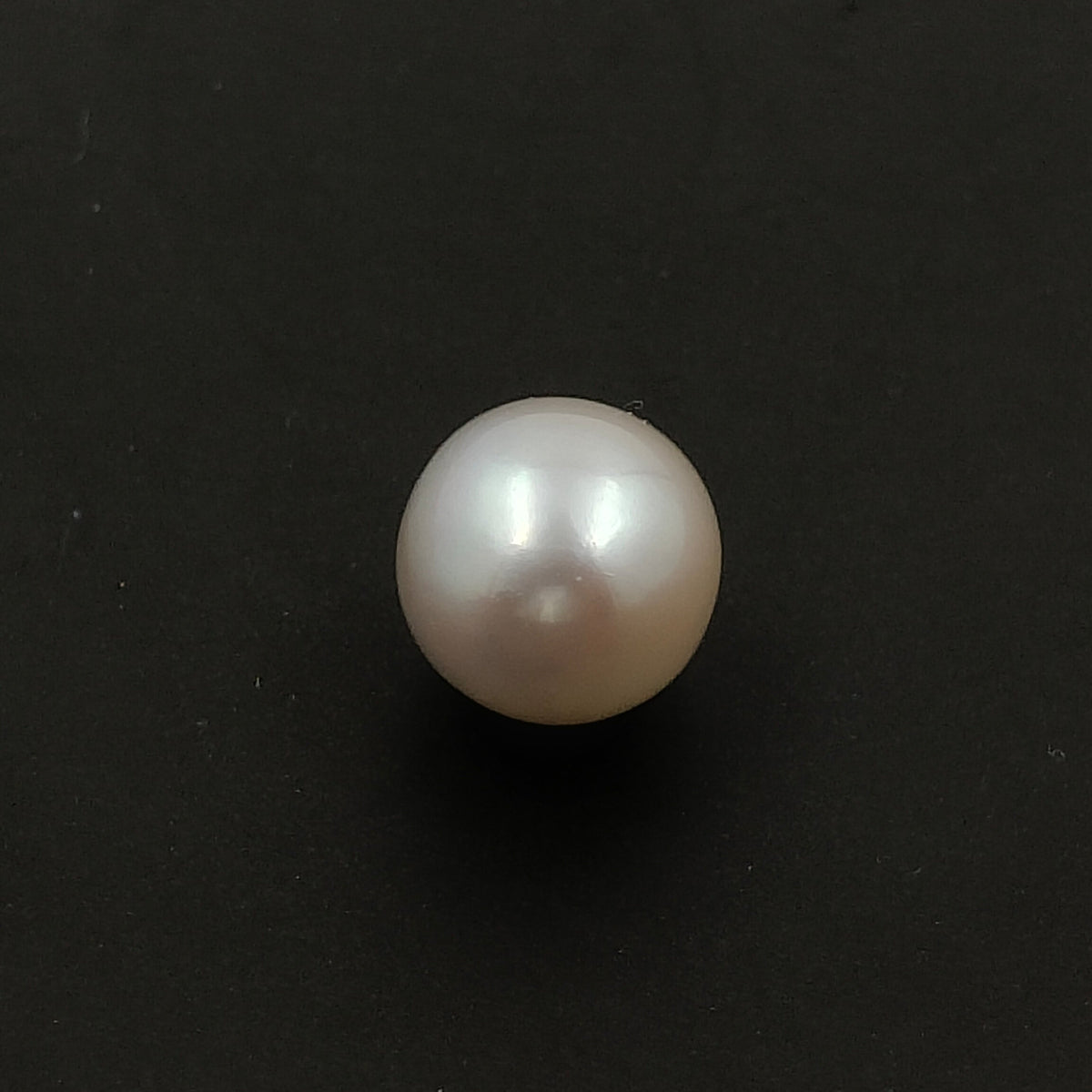 pearl 4.33 carat back image