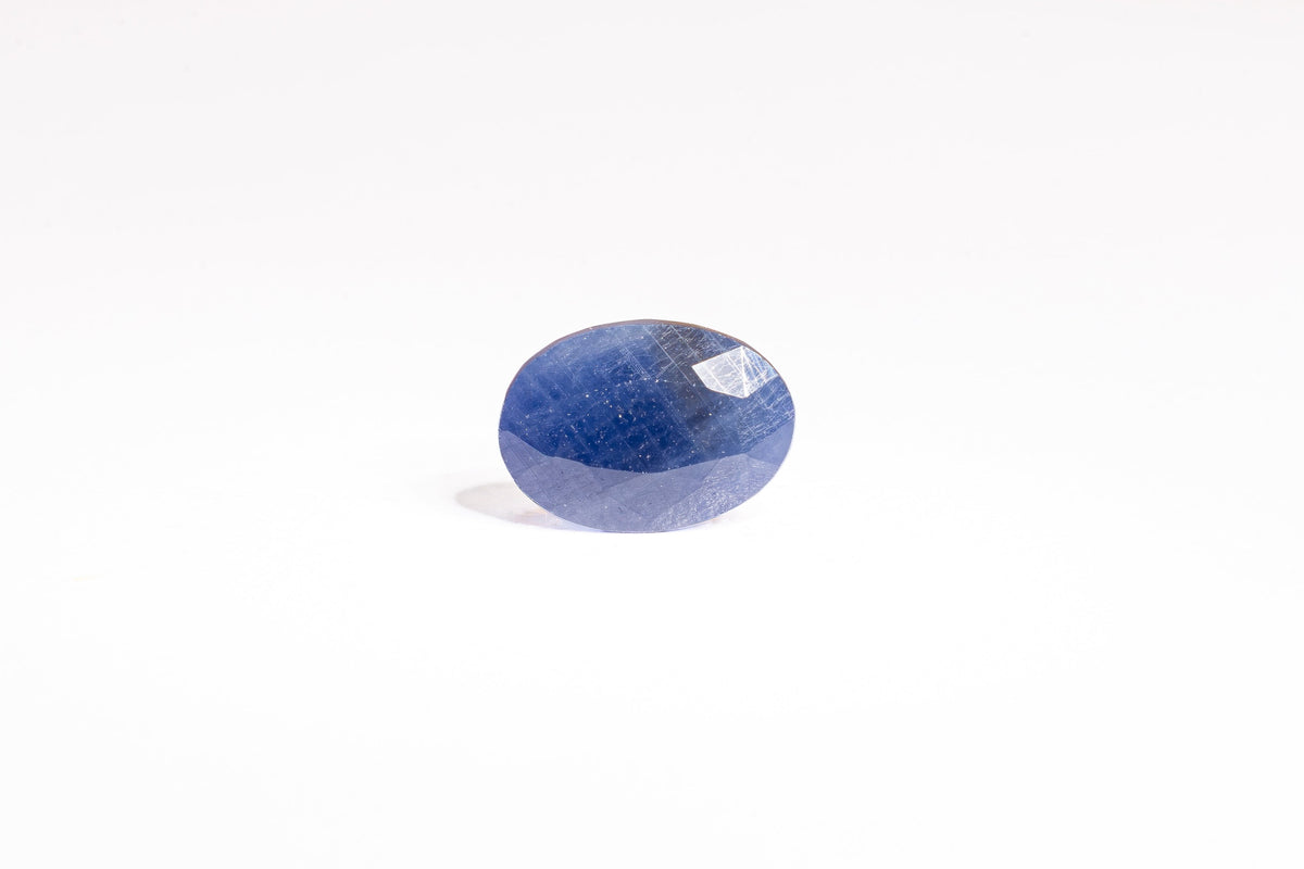 african blue sapphire 4.38 carat front image