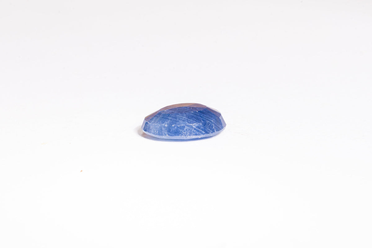 african blue sapphire 5.29 carat side image