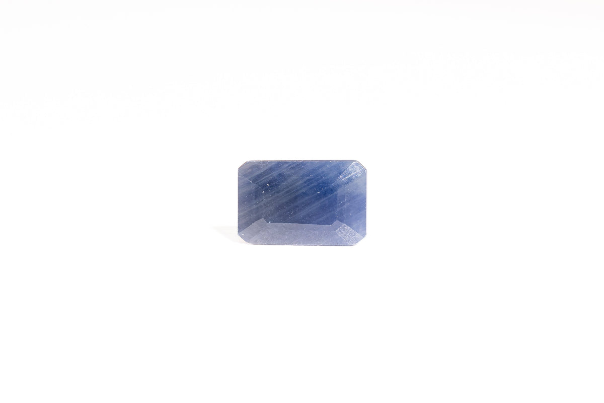 african blue sapphire 5.97 carat front image