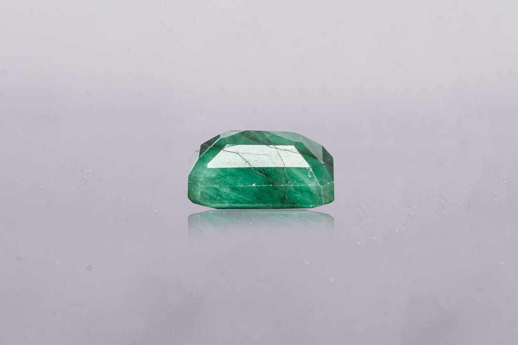 emerald 5.45 carat side image