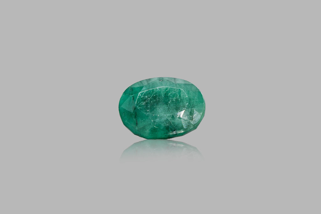 emerald 7.04 carat front image