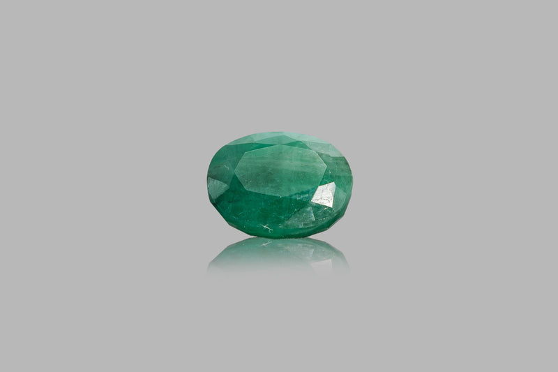 emerald 7.16 carat front image