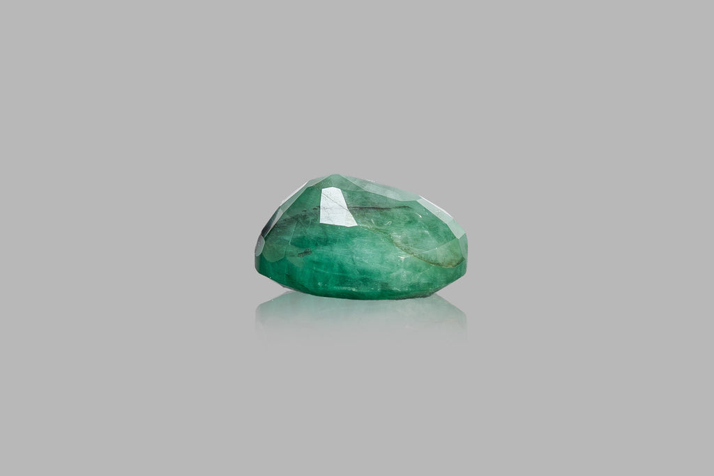 emerald 7.16 carat side image