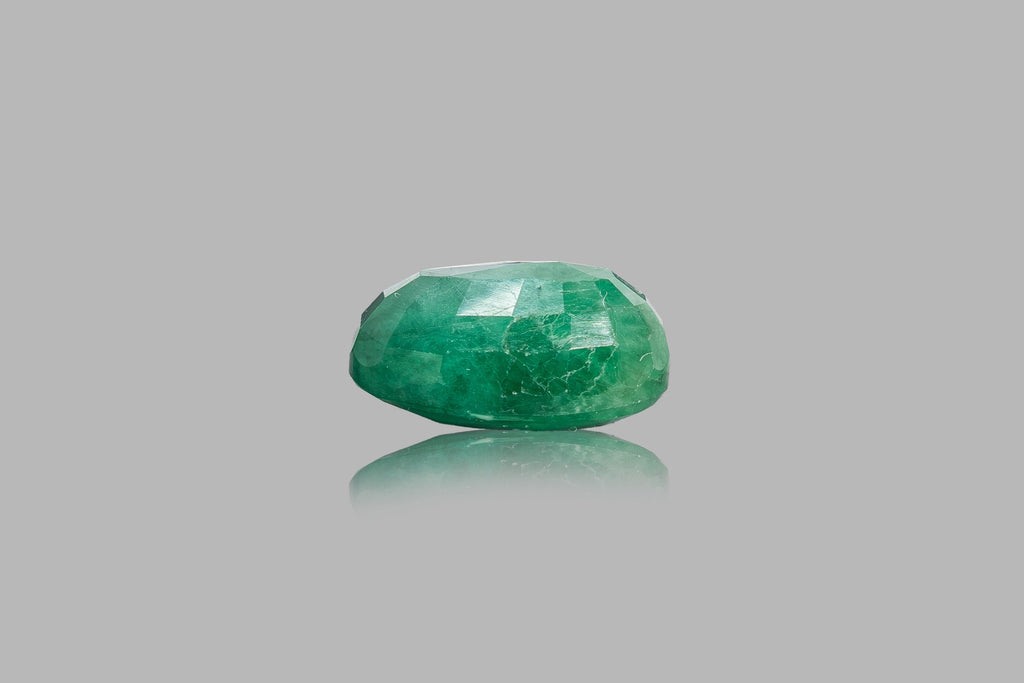 emerald 7.43 carat side image