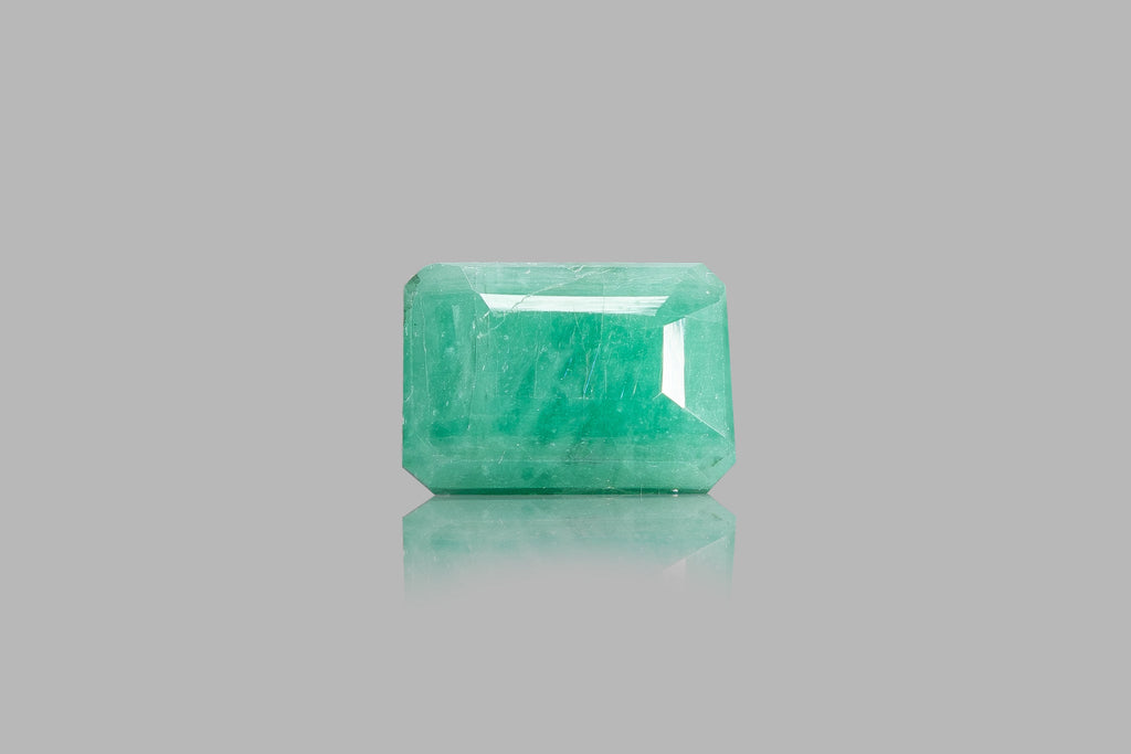 emerald 7.64 carat front image