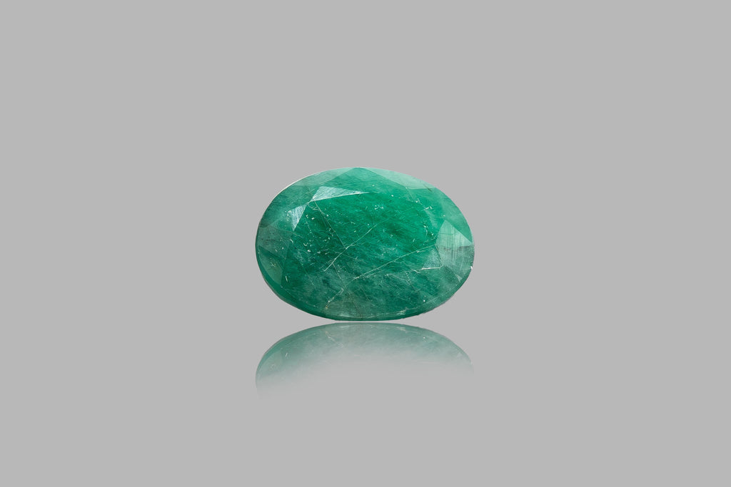 emerald 7.75 carat front image