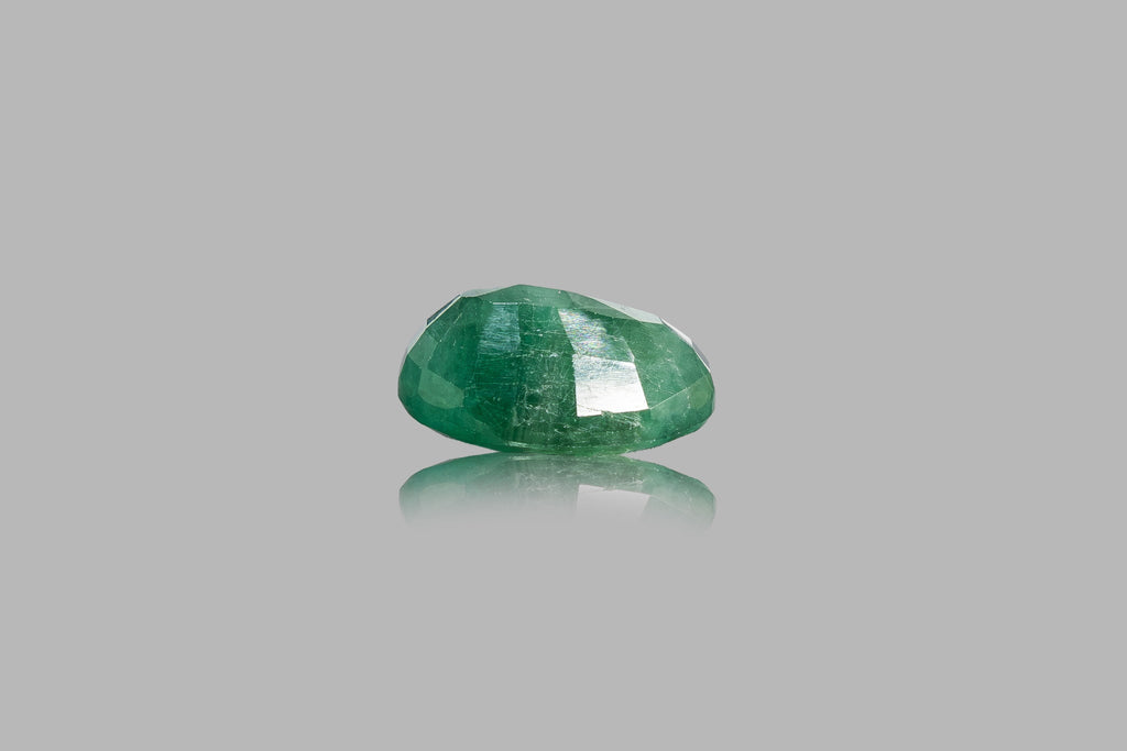 emerald 8.25 carat side image