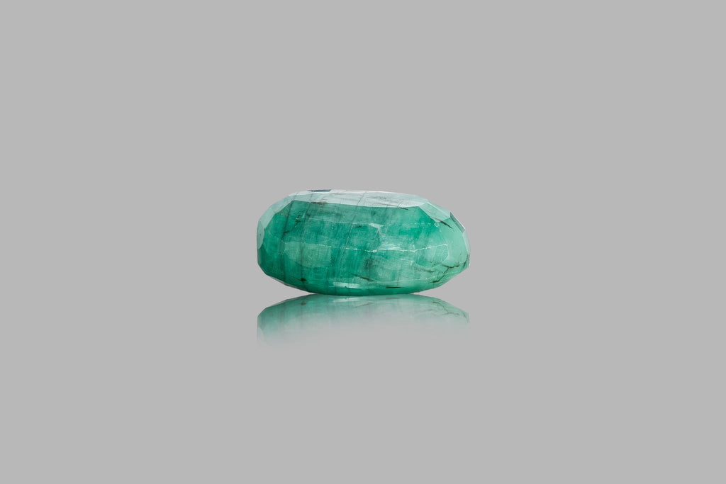 emerald 8.27 carat side image