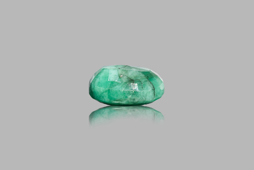 emerald 8.39 carat side image