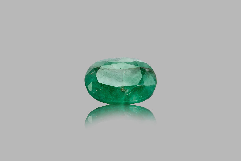 emerald 8.54 carat front image