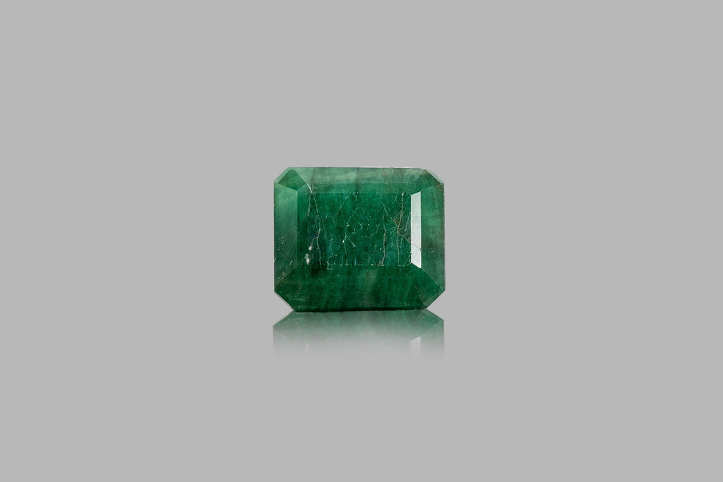emerald 8.79 carat front image