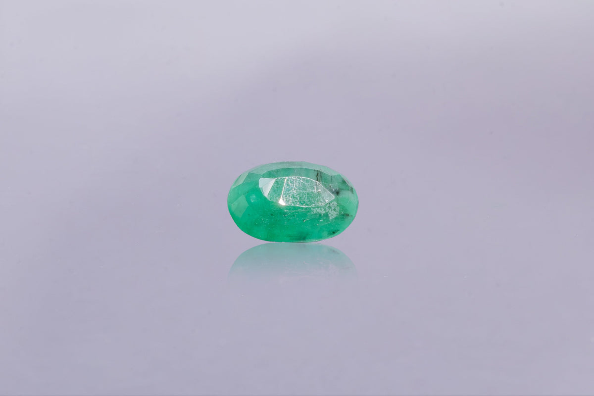 brazilian emerald 3.9 carat back image