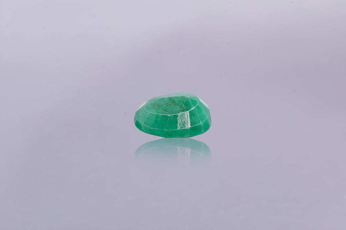 brazilian emerald 4.45 carat side image