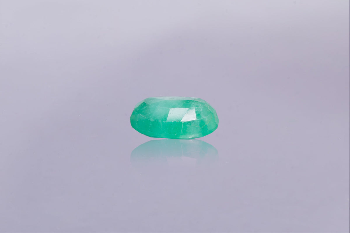 brazilian emerald 4.46 carat side image