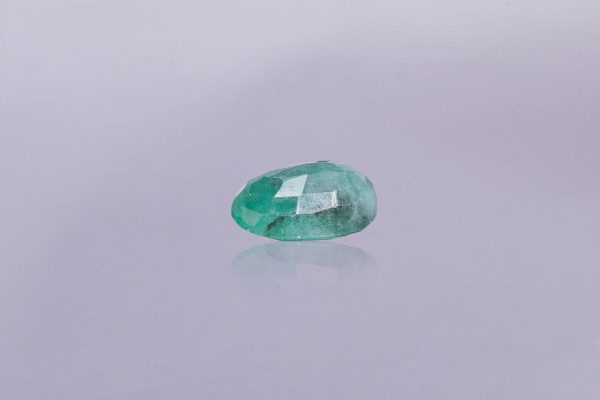 brazilian emerald 5.28 carat side image