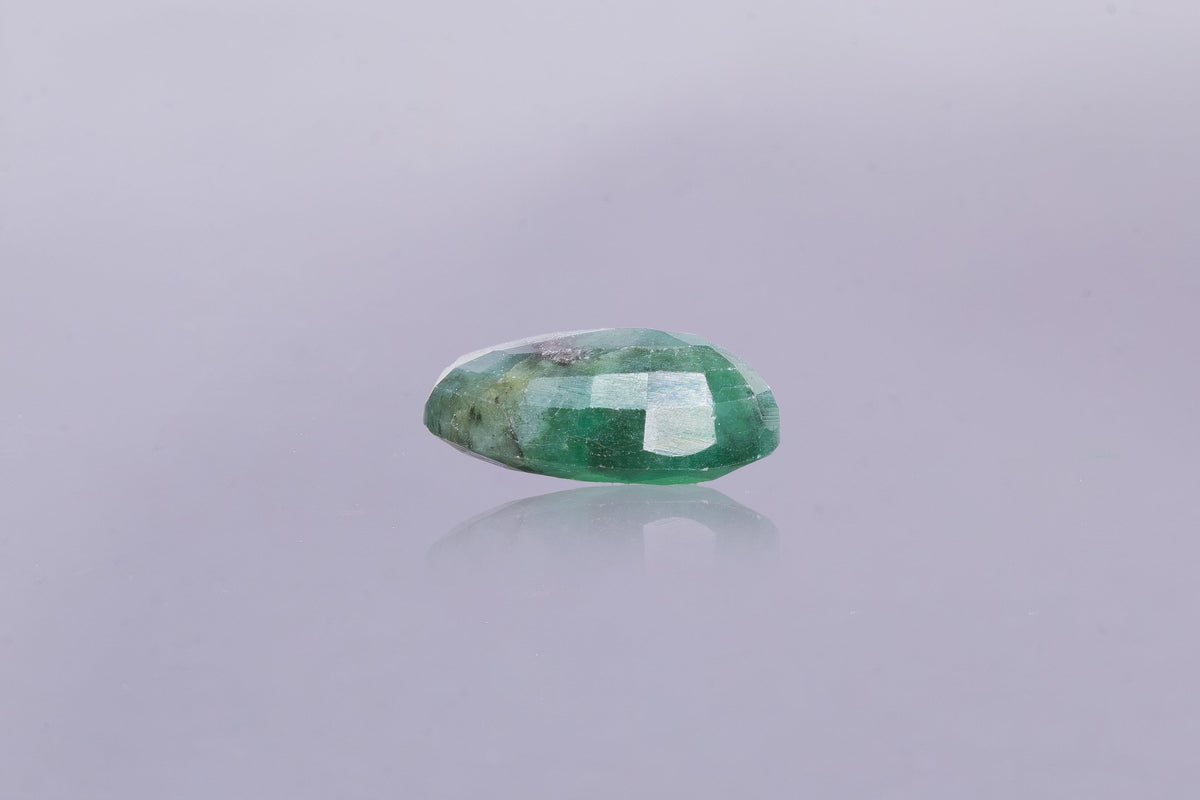 brazilian emerald 5.93 carat side image