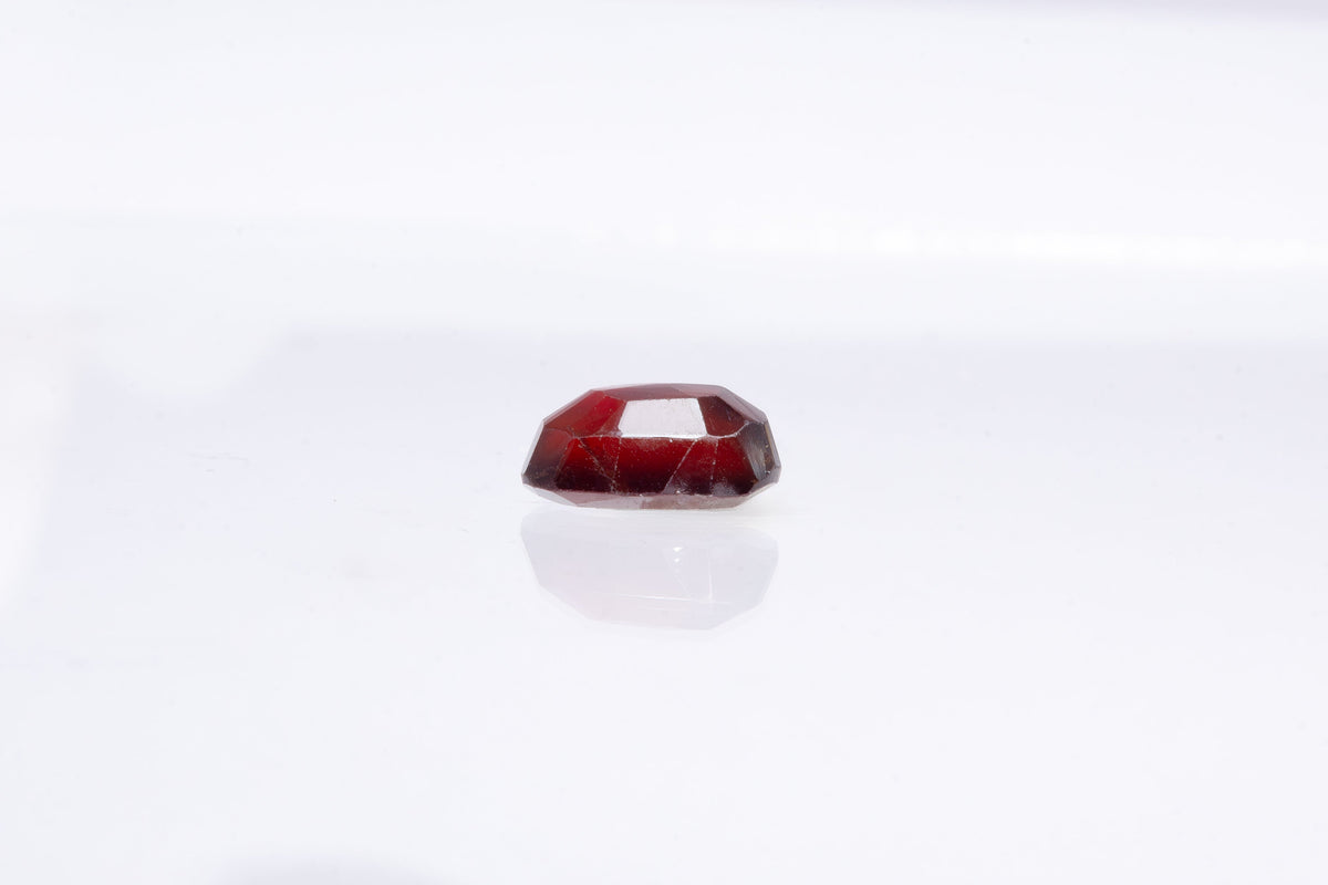 hessonite 5.73 carat side image