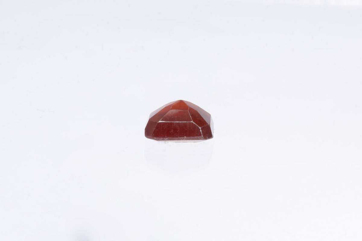 hessonite 5.97 carat side image