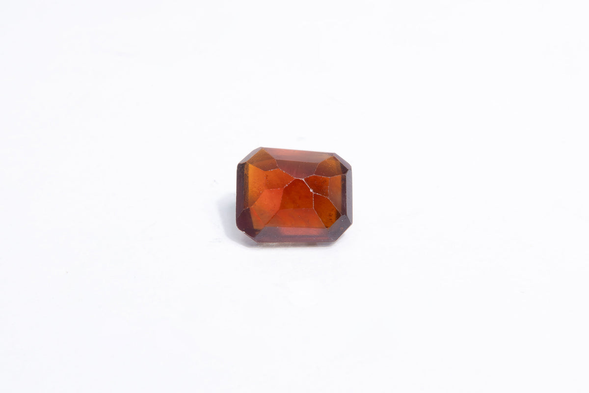 hessonite 6.31 carat back image