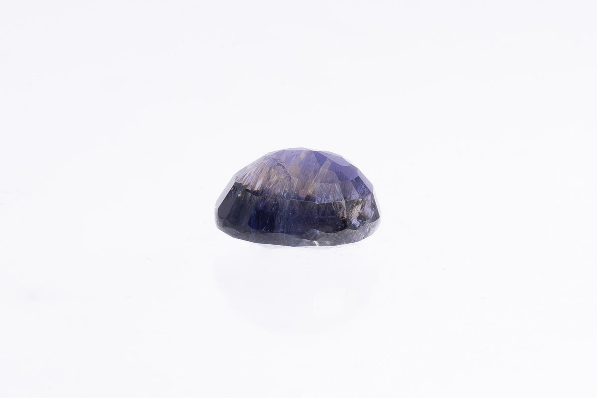 iolite 5.8 carat side image