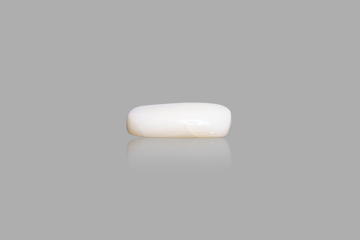 opal 3.8 carat side image