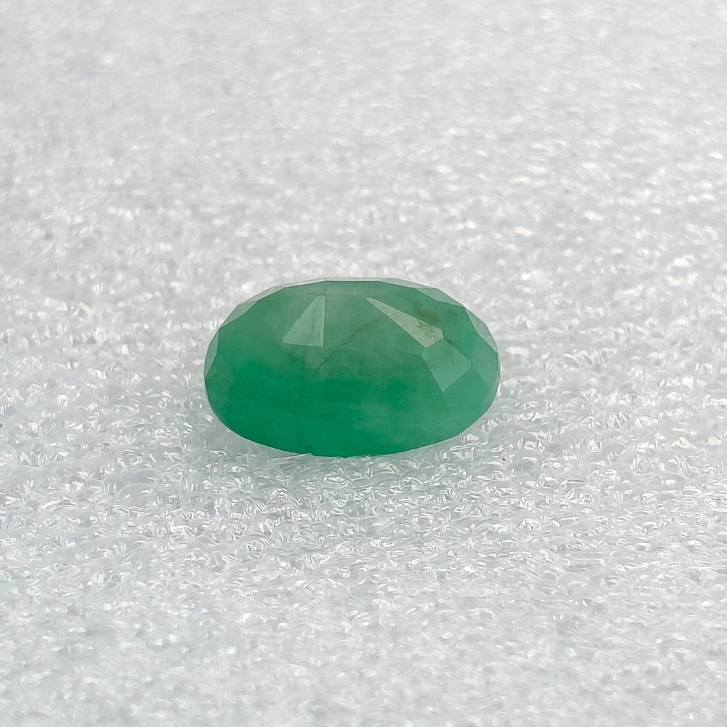 Brazilian Emerald - 3.90 Carat