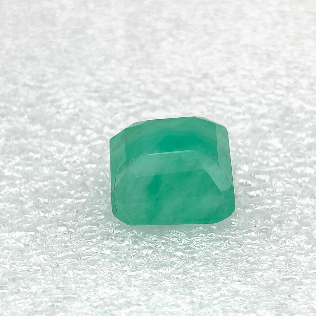 Brazilian Emerald - 7.38 Carat