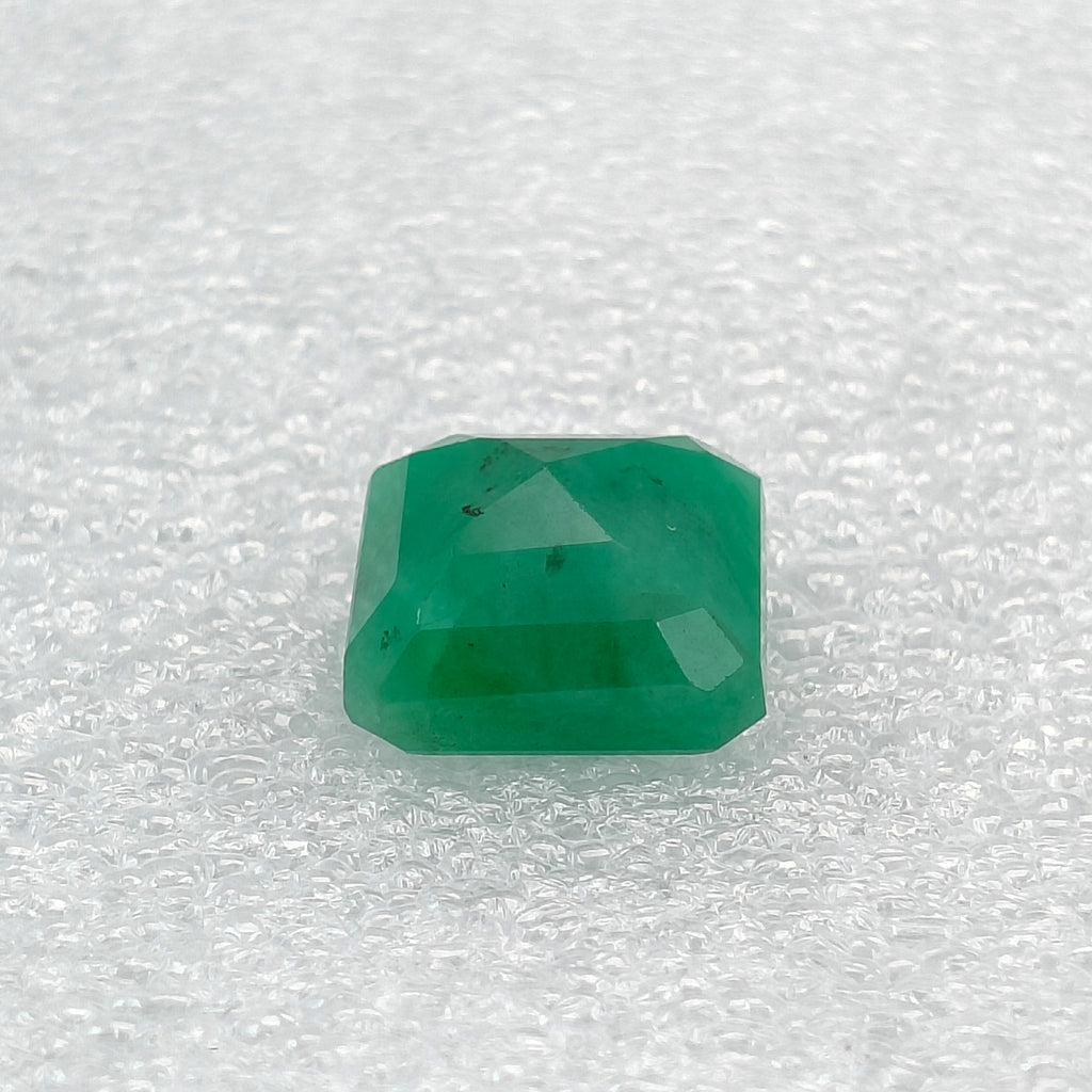 Brazilian Emerald - 5.69 Carat