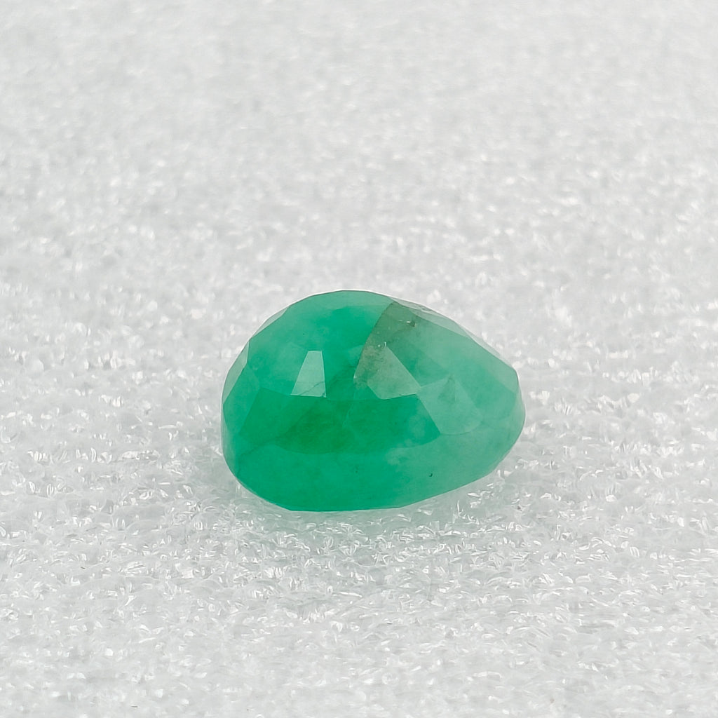 Brazilian Emerald - 5.72 Carat