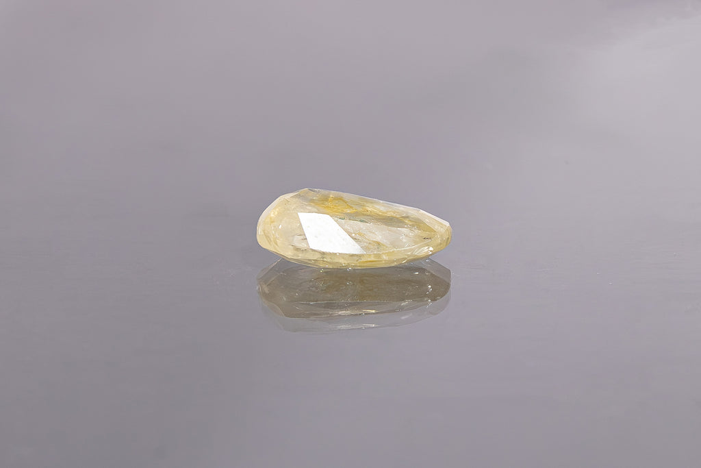 Yellow Sapphire - 3.75 Carat