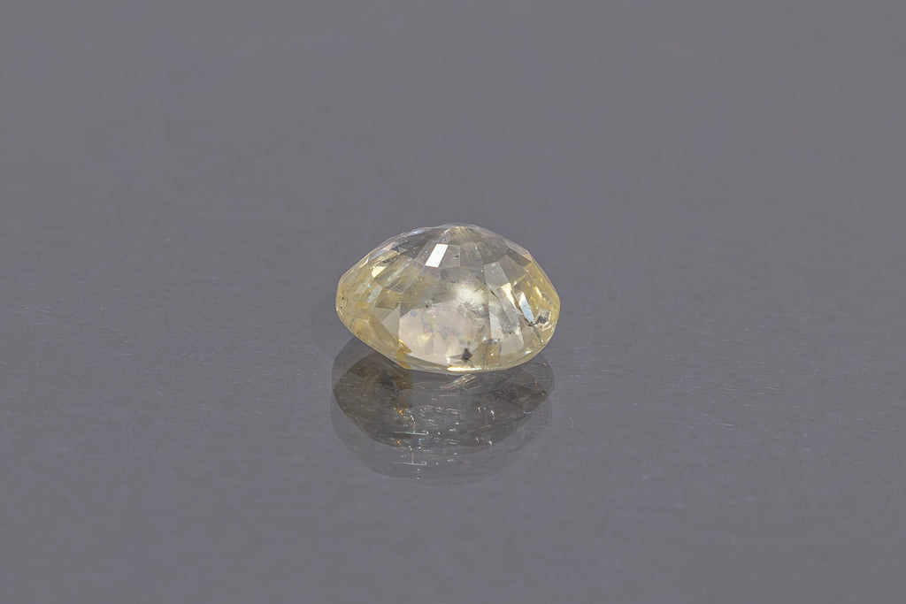 Yellow Sapphire - 3.12 Carat