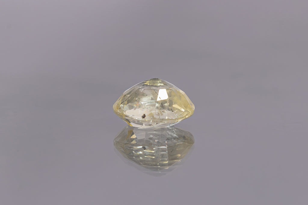 Yellow Sapphire - 3.12 Carat