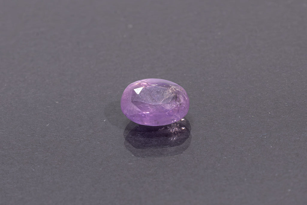 Blue Sapphire - 3.84 Carat
