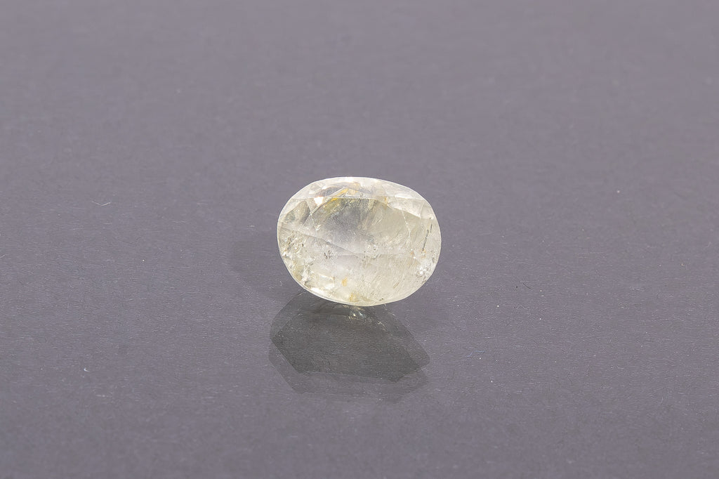 Yellow Sapphire - 4.10 Carat