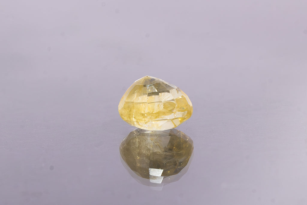 Yellow Sapphire - 2.97 Carat