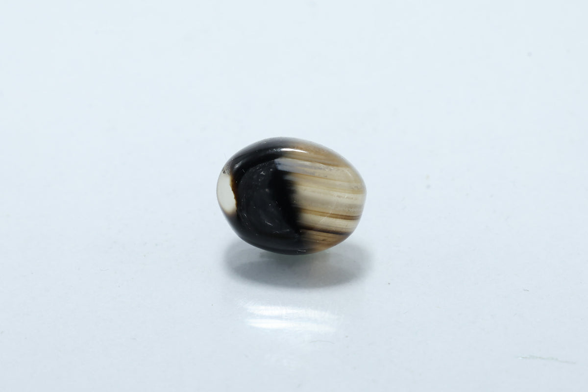 Chalcedony (Hakik ) 7.68 Carat