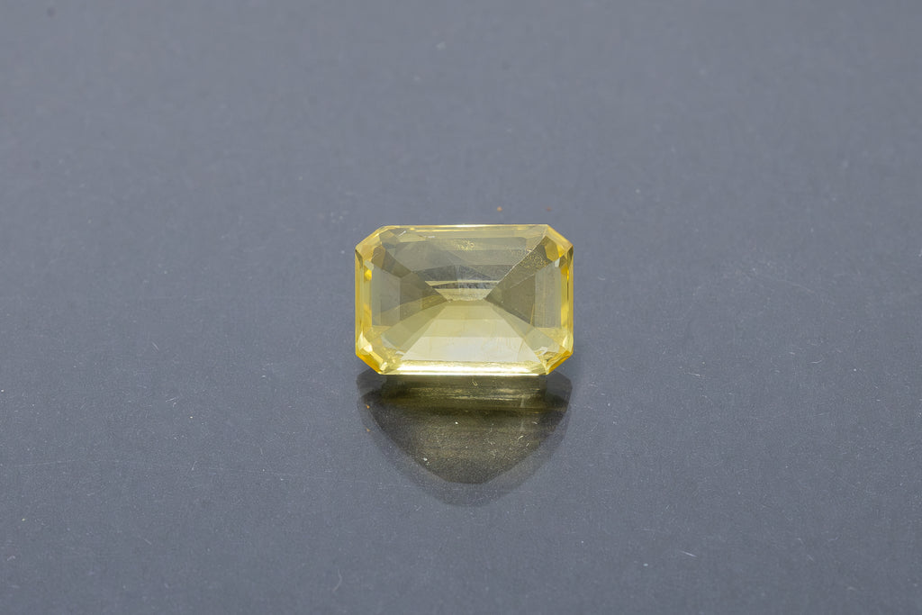 Yellow Sapphire (6.14 Carat) - Premium