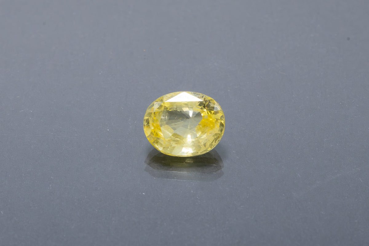Yellow Sapphire - 7.10 Carat
