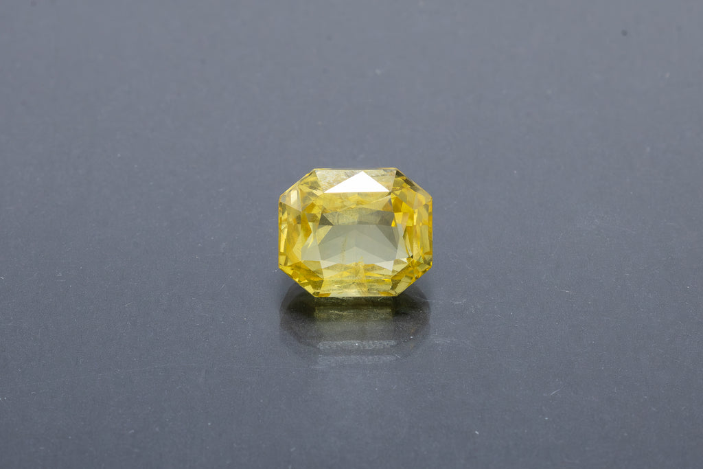 Yellow Sapphire (10.13 Carat) - Premium