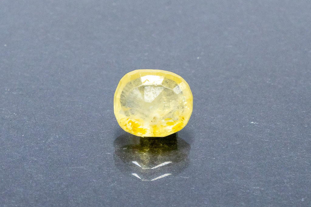Yellow Sapphire 2.28 Carat