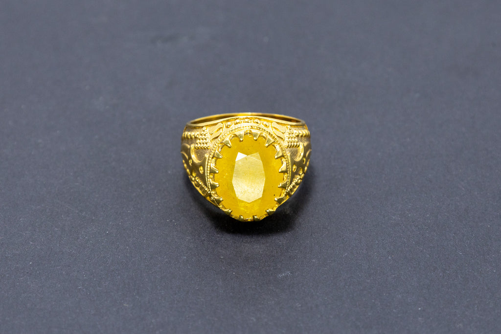 Royal Yellow Sapphire Ring (10 Ratti)
