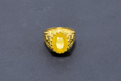 Royal Yellow Sapphire Ring (10 Ratti)