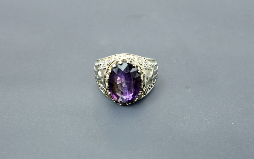 Amethyst Designer Ring (10 Ratti)