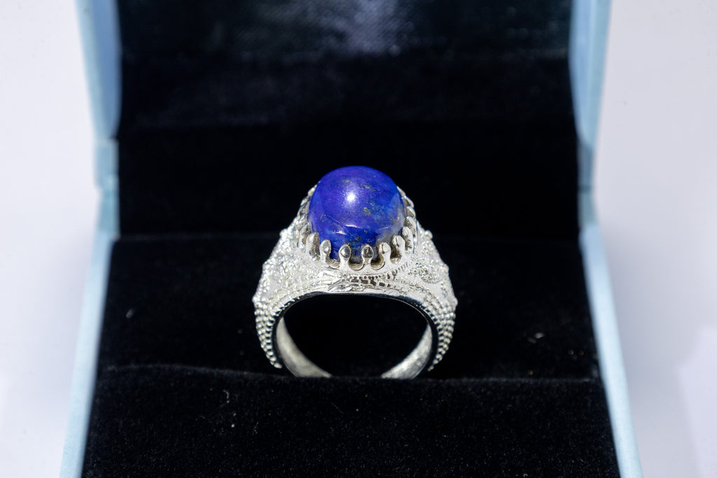 Lapis Lazuli King Size Ring (10 Ratti)