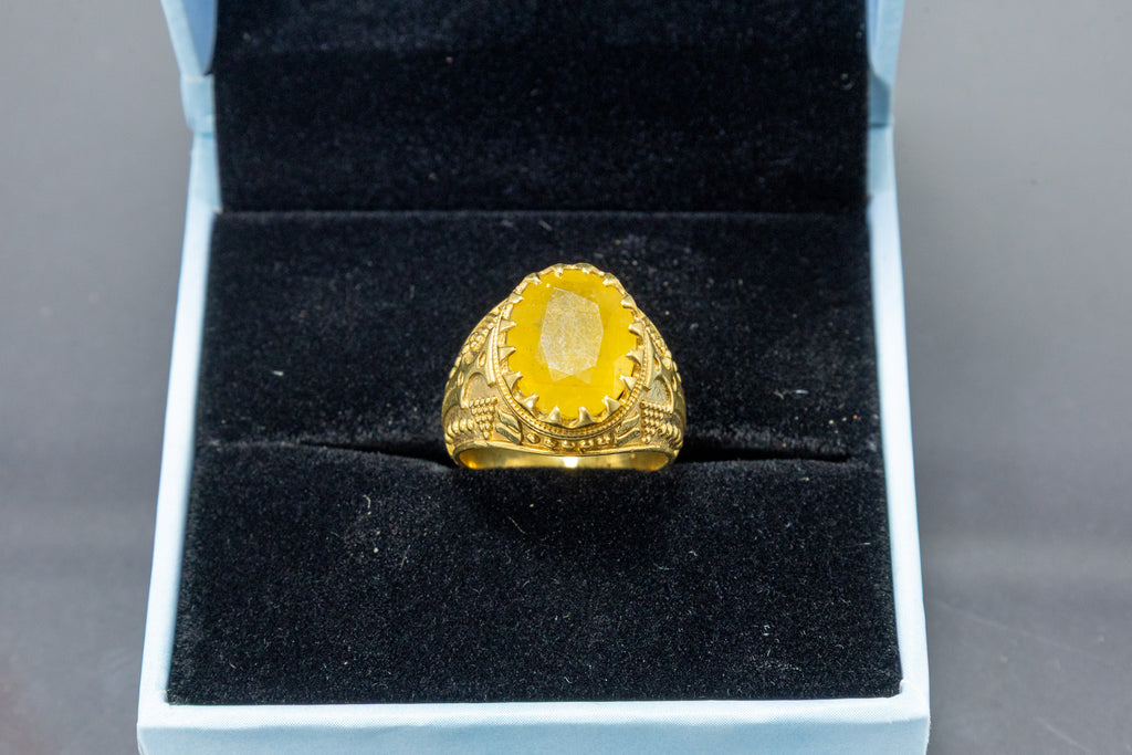 Royal Yellow Sapphire Ring (10 Ratti)