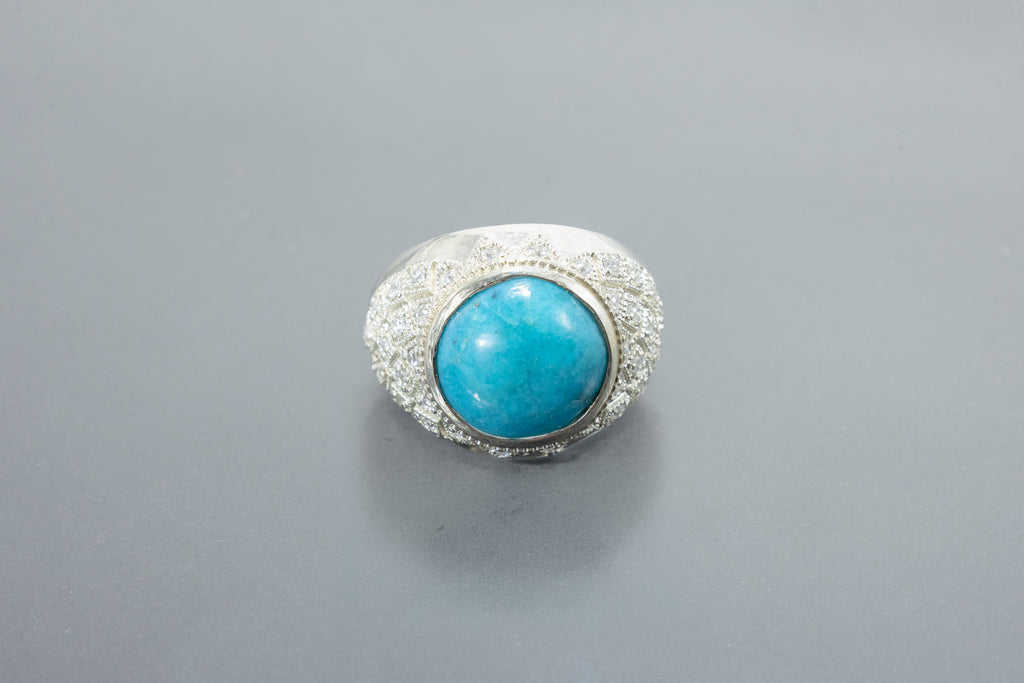 Royal Firoza King Size Ring (10 Ratti)