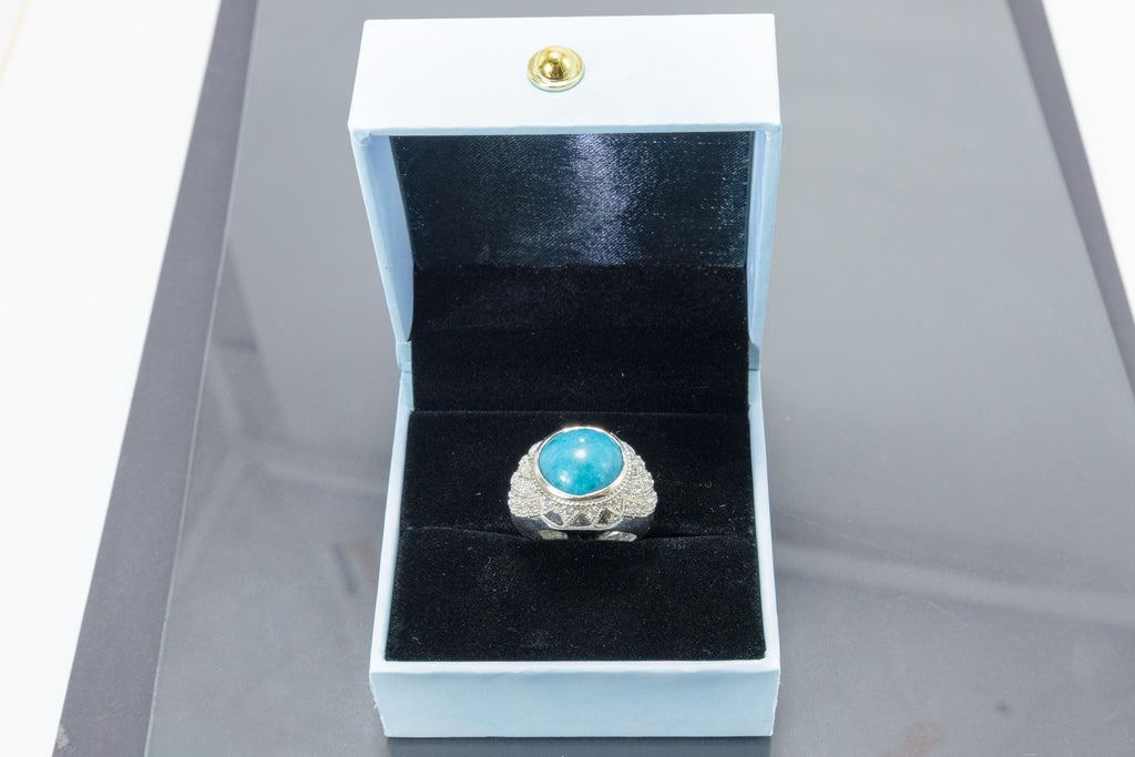 Royal Firoza King Size Ring (10 Ratti)
