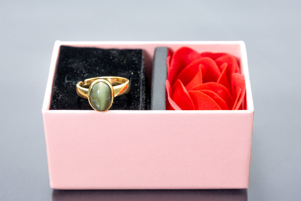 Cats Eye Ring (10 Ratti)